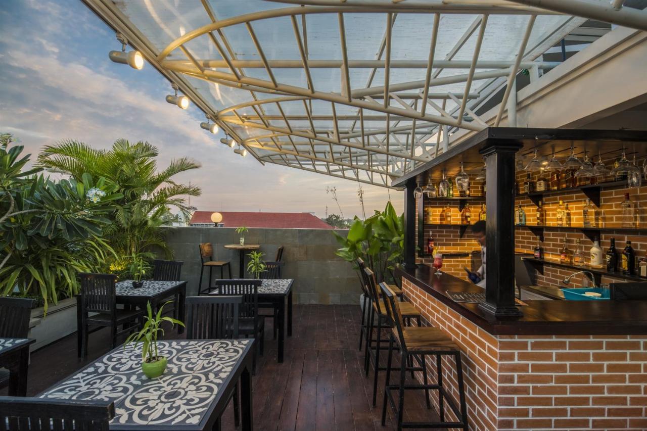 The Grand Cyclo Boutique Suite & Spa Siem Reap Exteriör bild